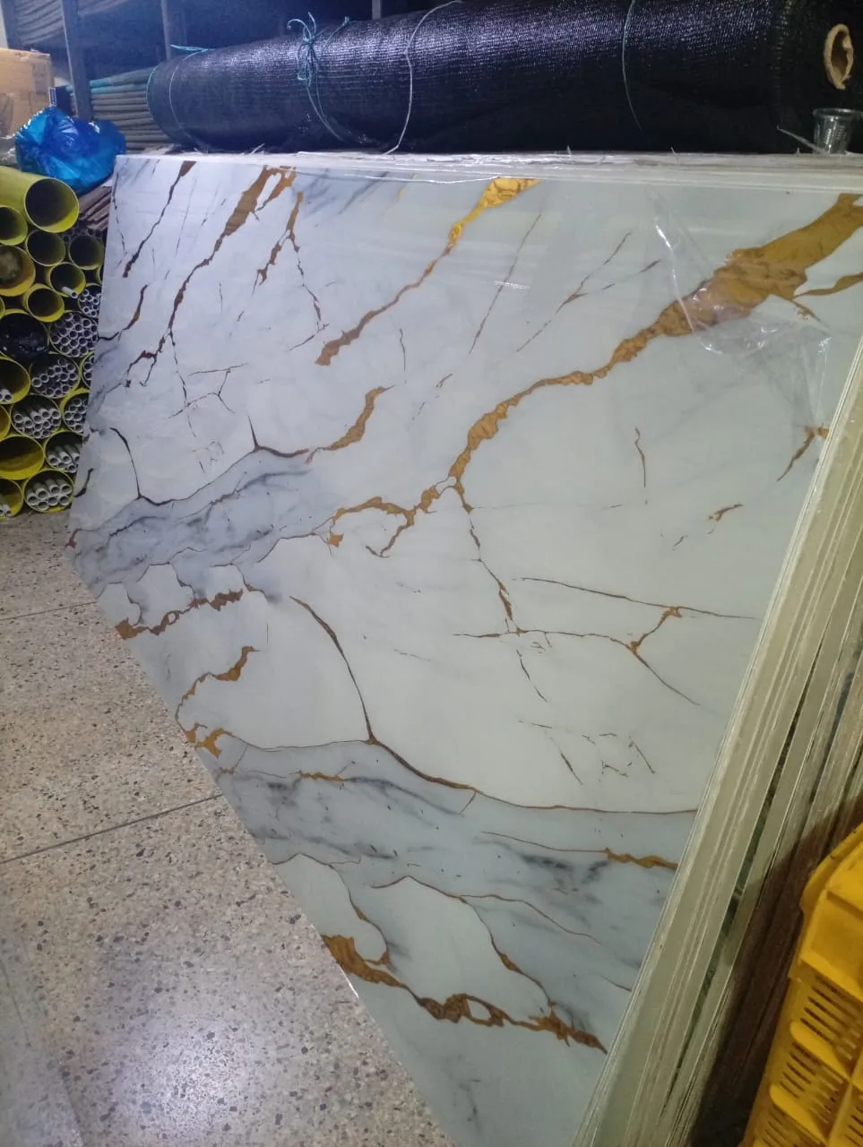LAMINA UV USA 1.22X 2.44METROS