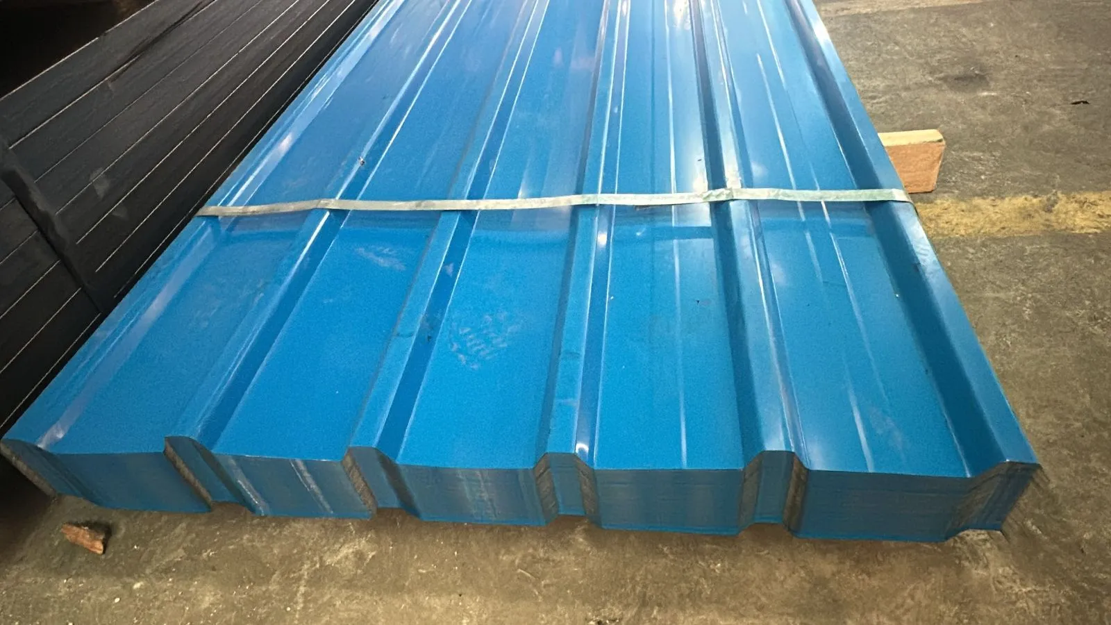 lamina arquitectonica 6 mts x 1,05 x c-30 color AZUL